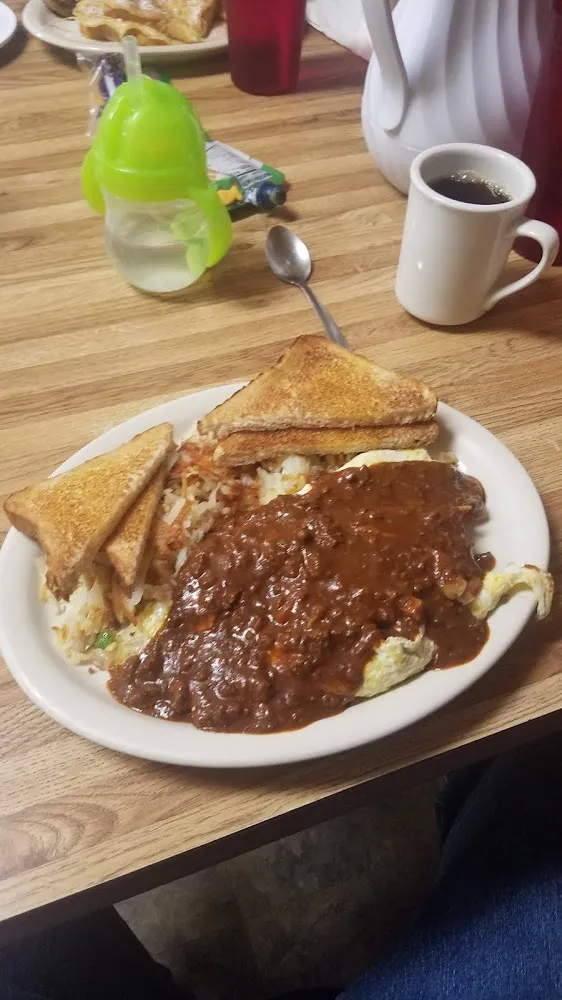Garbage Omelette with Chili